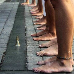 The fall of the bells, white piece for bronze bell and woman in mourning