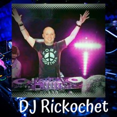 P-Lo - Put Me On Somethin' (feat. E-40)  (ReMiX)