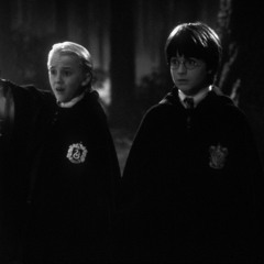 𝓲𝓷𝓽𝓸 𝔂𝓸𝓾𝓻 𝓪𝓻𝓶𝓼 𝓿𝟐