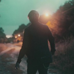 C.r.o - Grave