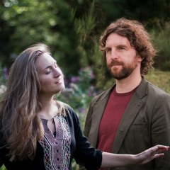 Marieke van der Leijé and Roger Spees - Pure intuitive improv (vocal and piano) 432Hz