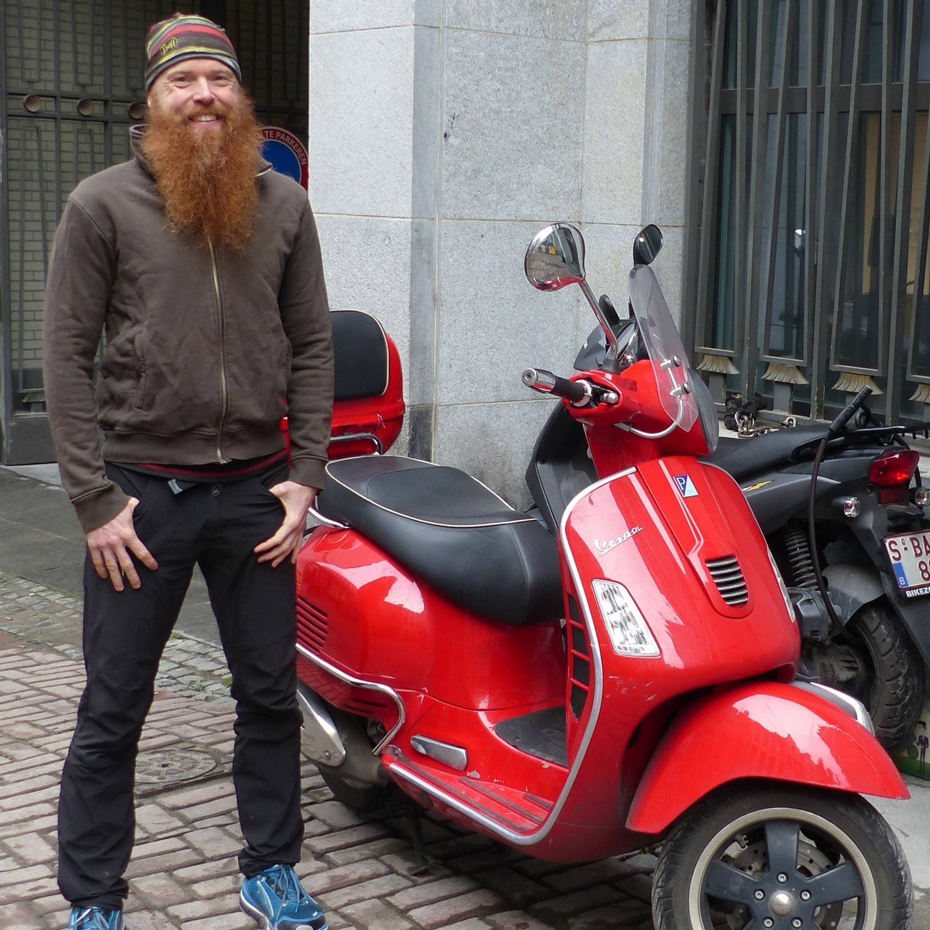 Jean Dujardin va traverser l’Afrique à vélo en 2022