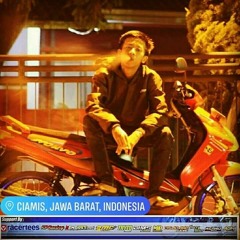 Wahyu - Selow  3way asiska Reggae COVER (320 kbps).mp3