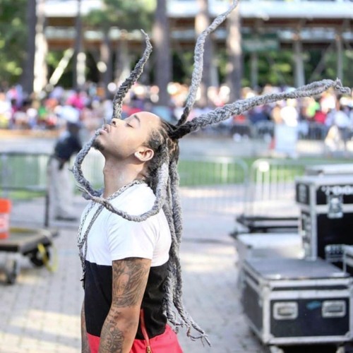 Stream Looking Ass Niggas Remix / Look At These B**ches by Finesse Cobain | Listen online for free on SoundCloud