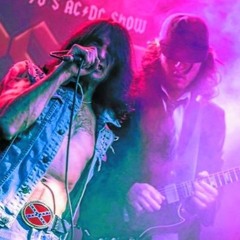 "Touch To Mouch" Bon Scott Revival Show en directo