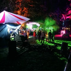 Hurenbrunnen Afterhour Set 2018 Werkstadtsession im Bademantel