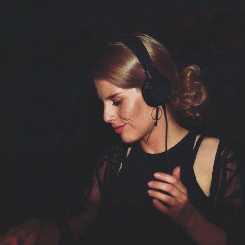 Set Of The Day Podcast - 457 - Janara