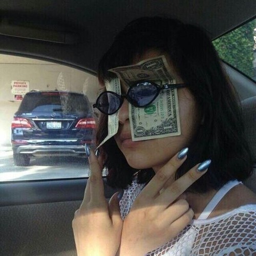 zeni moe - booted up