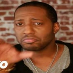 Isaac Carree - In The Middle (2)