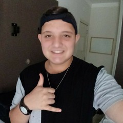 MC Bruninho e MC Livinho - Beijinho Gostoso (Batid(MP3_128K).mp3