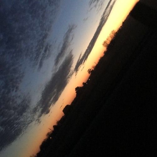 Lèvon- Long Nights (Feat. Stevo, NikkiNik & Ellit)