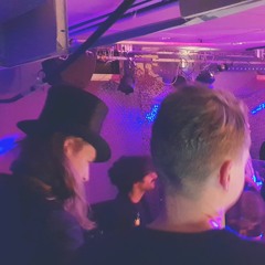 C. Richter warm-up for Mr. Tophat @ Electrified 30.11.18