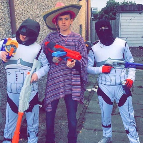 MC Frazz x MC Molegrip X Kane X Clive - GET YOUR KEYS OUT