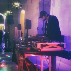 Electrobeats MIX 1 by Tom B