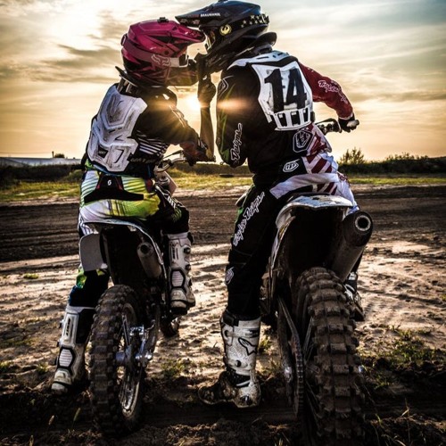 Гитара - Гул Мотора (рокер)