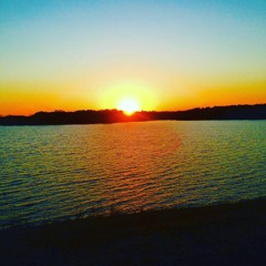 Avril Lavigne - Head Above Water