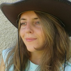 Sofie Brusso - The lake house