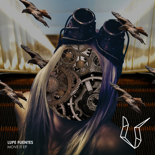 Lupe Fuentes - Move It