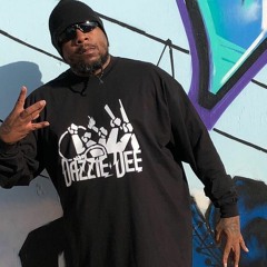 Loc'Stradamus (Prod Mofak)- Dazzie Dee Feat Young Giantz