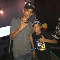 MC LF - A Garrafa Caiu (DJ VH E DJ Tezinho)