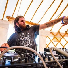 Evolve 2018 | Live at the Lazer Yurt