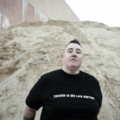 Noncompliant - 505 - Electronic Explorations (Warehouse Sessions 023)