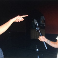 The Glow - chase it around (2007 Demo)