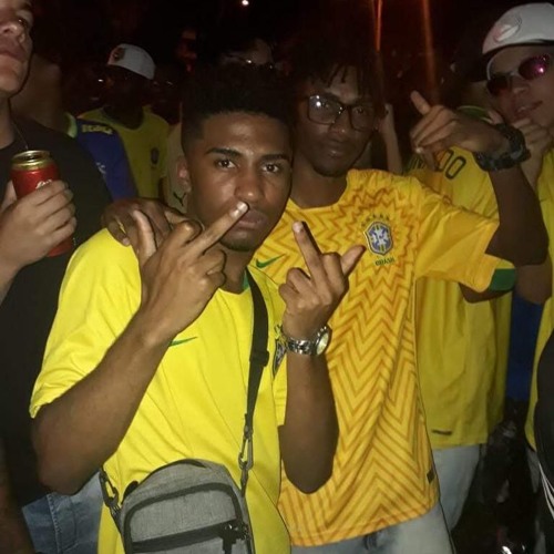 MC GW = = FAZ MAGICA COM A BUCETA [[DJ'S TJ DO MDP & ANDERSON DO PARAÍSO]]