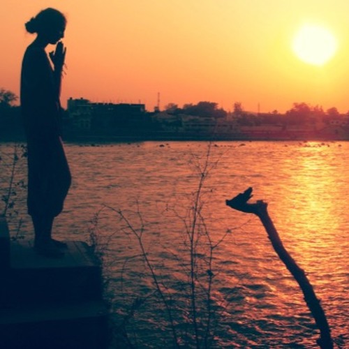 Sunset On The Ganges   Lillithe & Paploviante