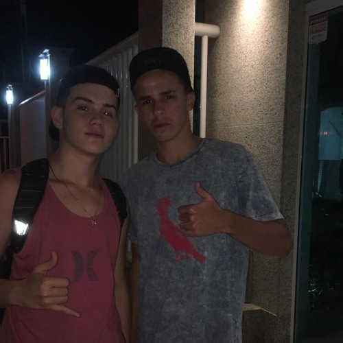 MT - MAS ELAS TÃO CURTINDO A ONDA ((CADULACAVA E GV))