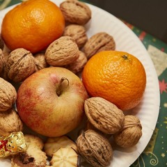 „Heiligabend bei trocken Brot“: Weihnachtsfeste im Mittelalter