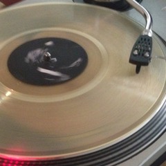 Vinyl "special" at Analog Kültür