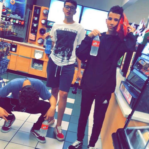 molly -  yadi brando santi 2016 (rando middle verse)