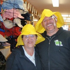 Caller - Mom We Vibe