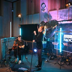 Nothing Breaks Like A Heart (BBC Live Lounge)