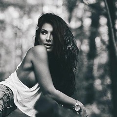 Zlatina:Dimitrova:lIVE:set:19.12:Sasafashionshow