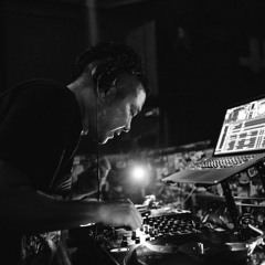 THE MIX #001 mixed by DJ ALAMAKI