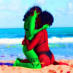 On the beach // Confra das Clubbers