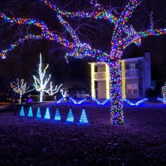 Rockin' Around The Christmas Tree (Trap Remix) [Prod. By Realystic]