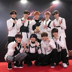 Stray Kids - My Pace 2018 MAMA