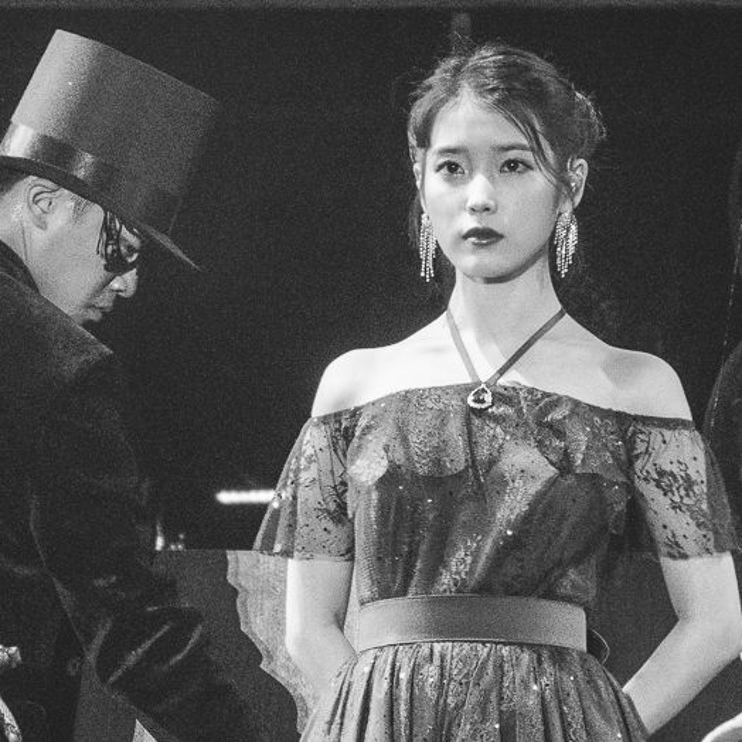 Stream 181225 - IU - dlwlrma - IU 10th Anniversary Tour Concert