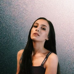 September // Amelia McNabb ©