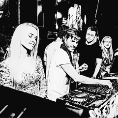 Robosonic - Bootycall (Robosonic - Traxsource LIVE 205)
