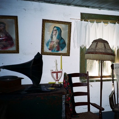 home is where the heart aches w/saint.tomorrow