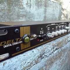 Circuit Bent Peavey Deltafex Demo