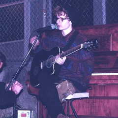 Pablo And The Roaches