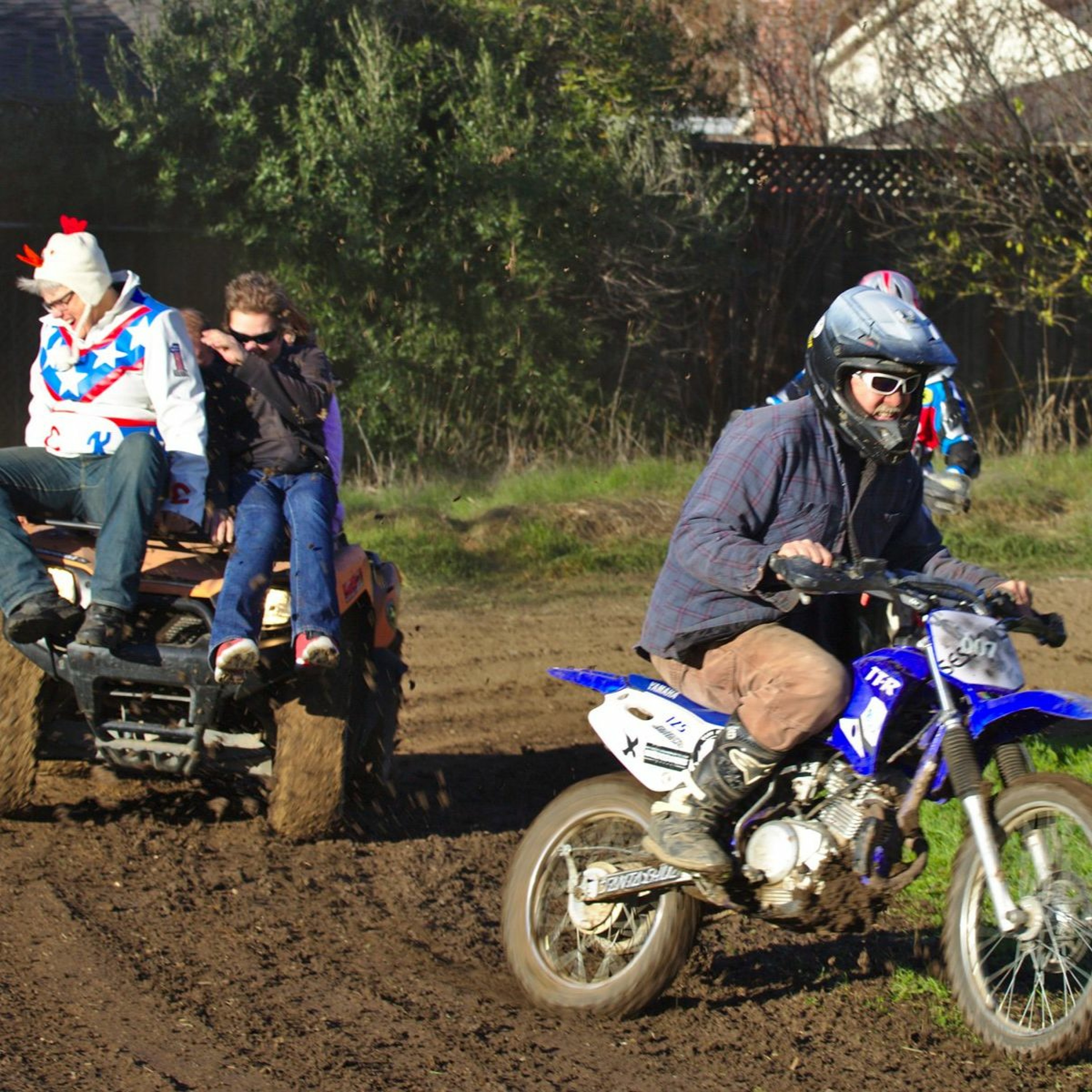 Podcast 292: Here's To Mud In Your Eye aka You're Gonna Get It Jim