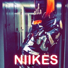 N I I K E S