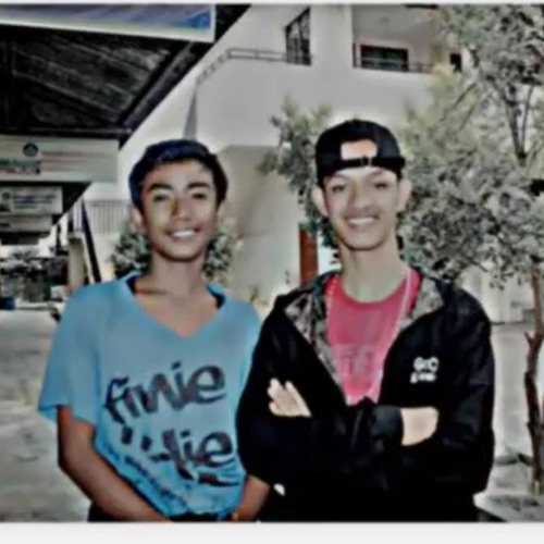RLWM (Legend Perang)
