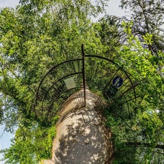 Station 14 Gedenkort am Rohr